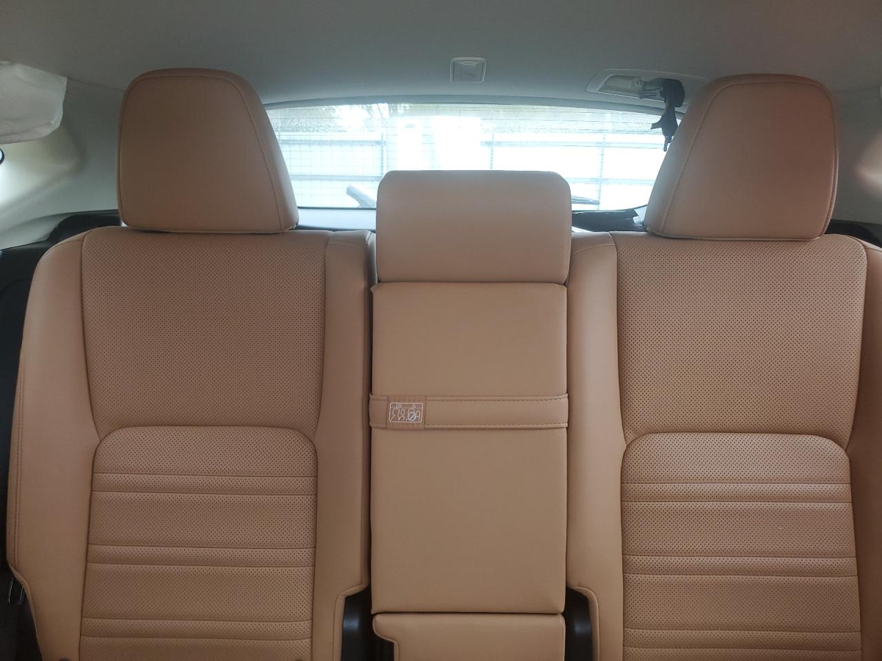 2015 Lexus NX - Image 10