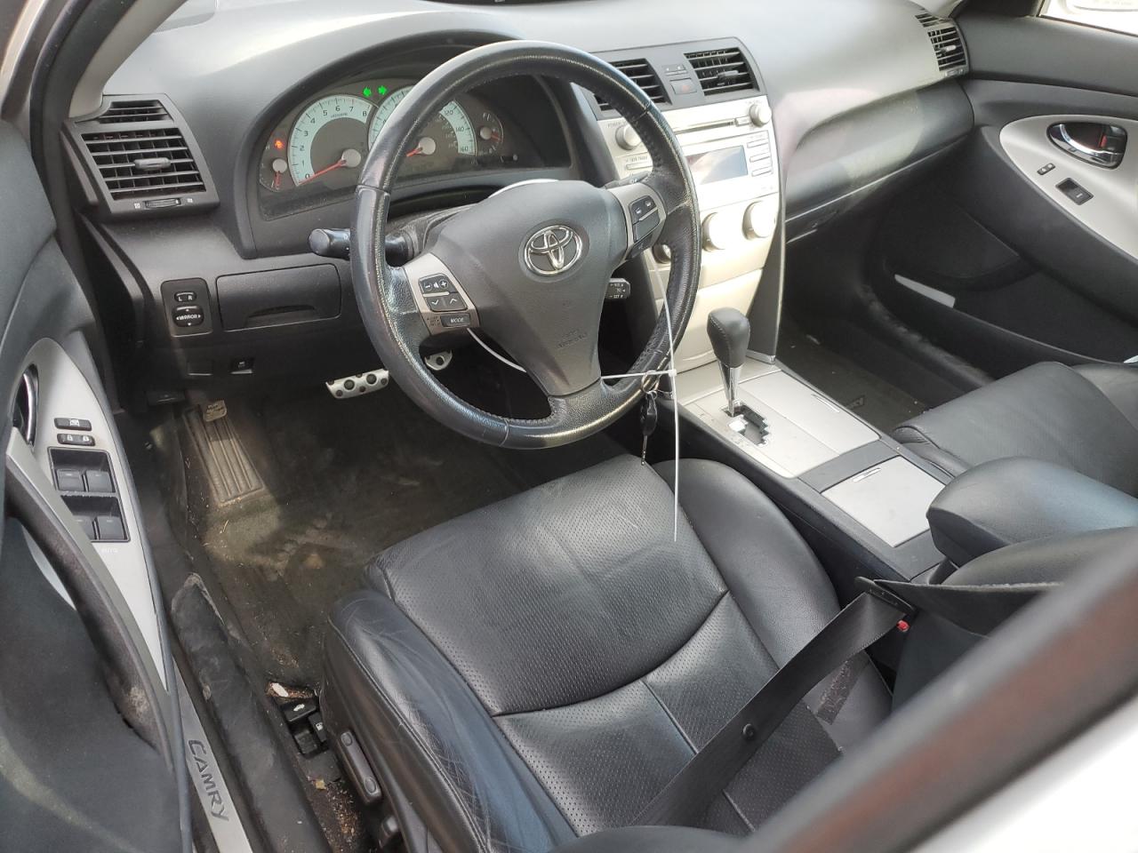 2011 Toyota Camry - Image 8