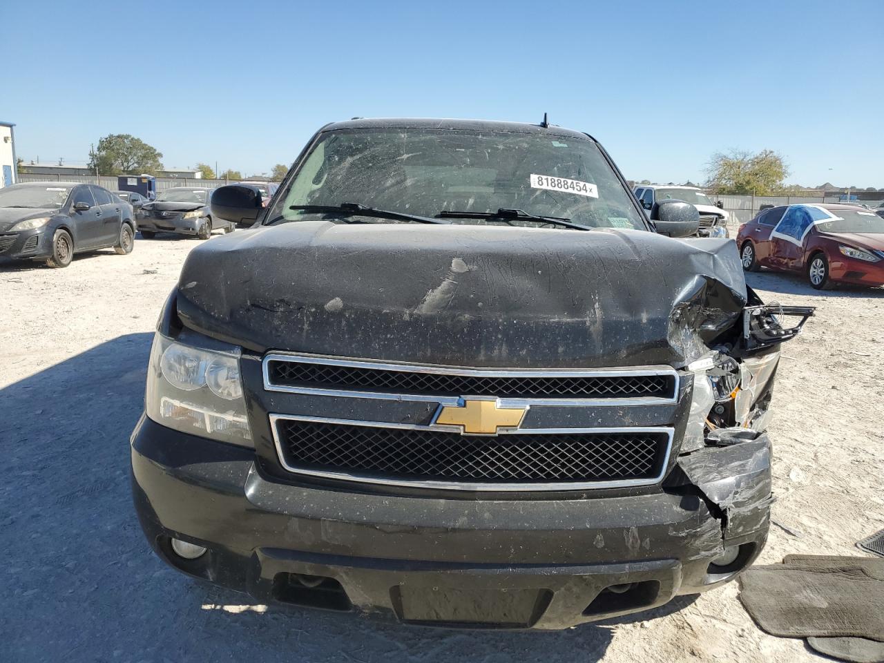 2012 Chevrolet Suburban - Image 5