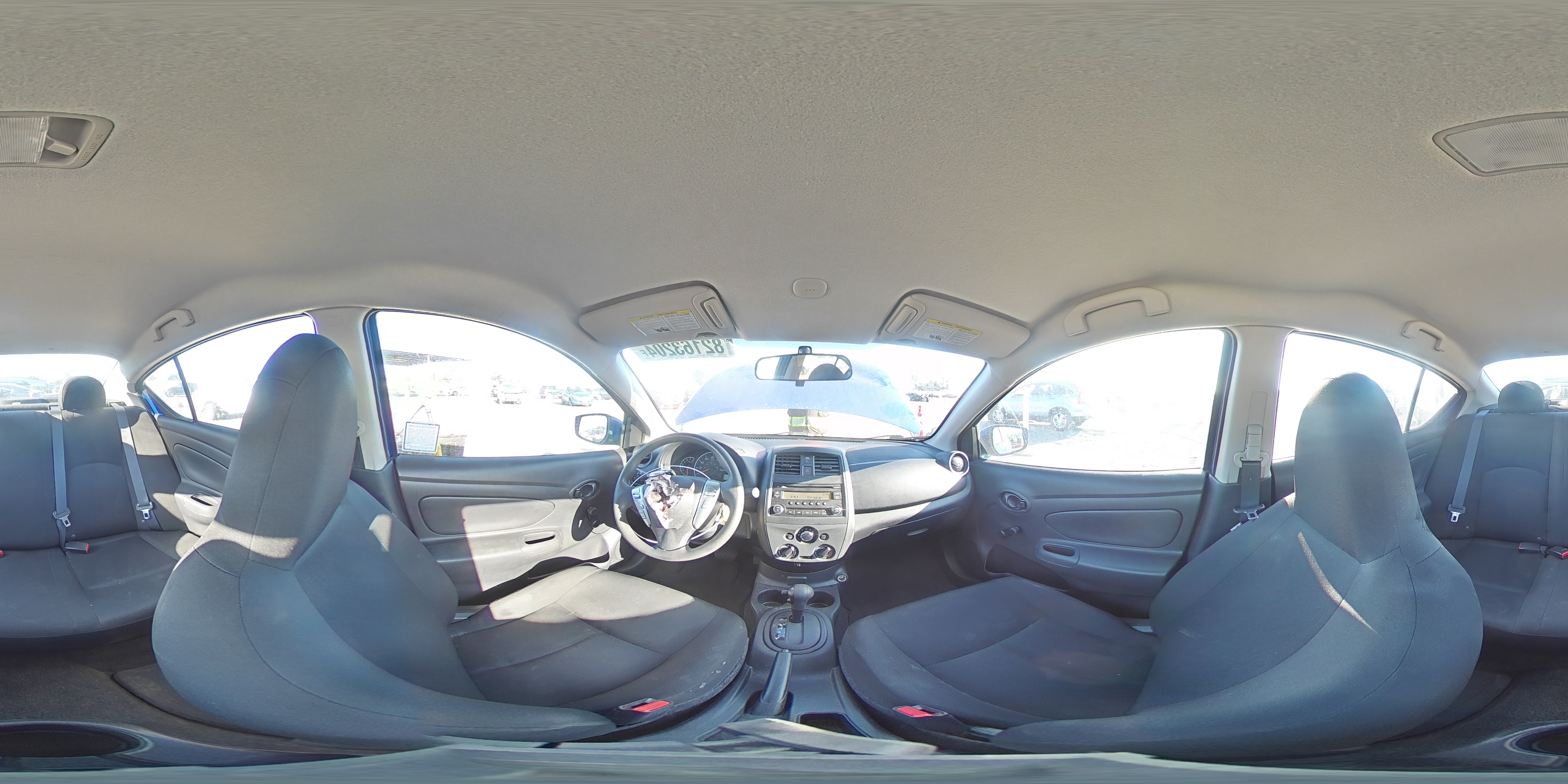 2017 Nissan Versa - Image 12