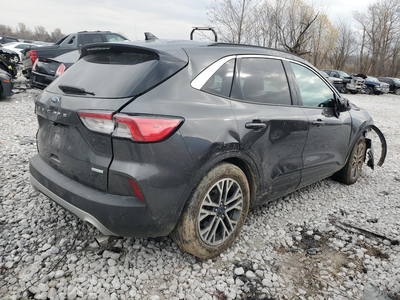 2020 Ford Escape - Image 3