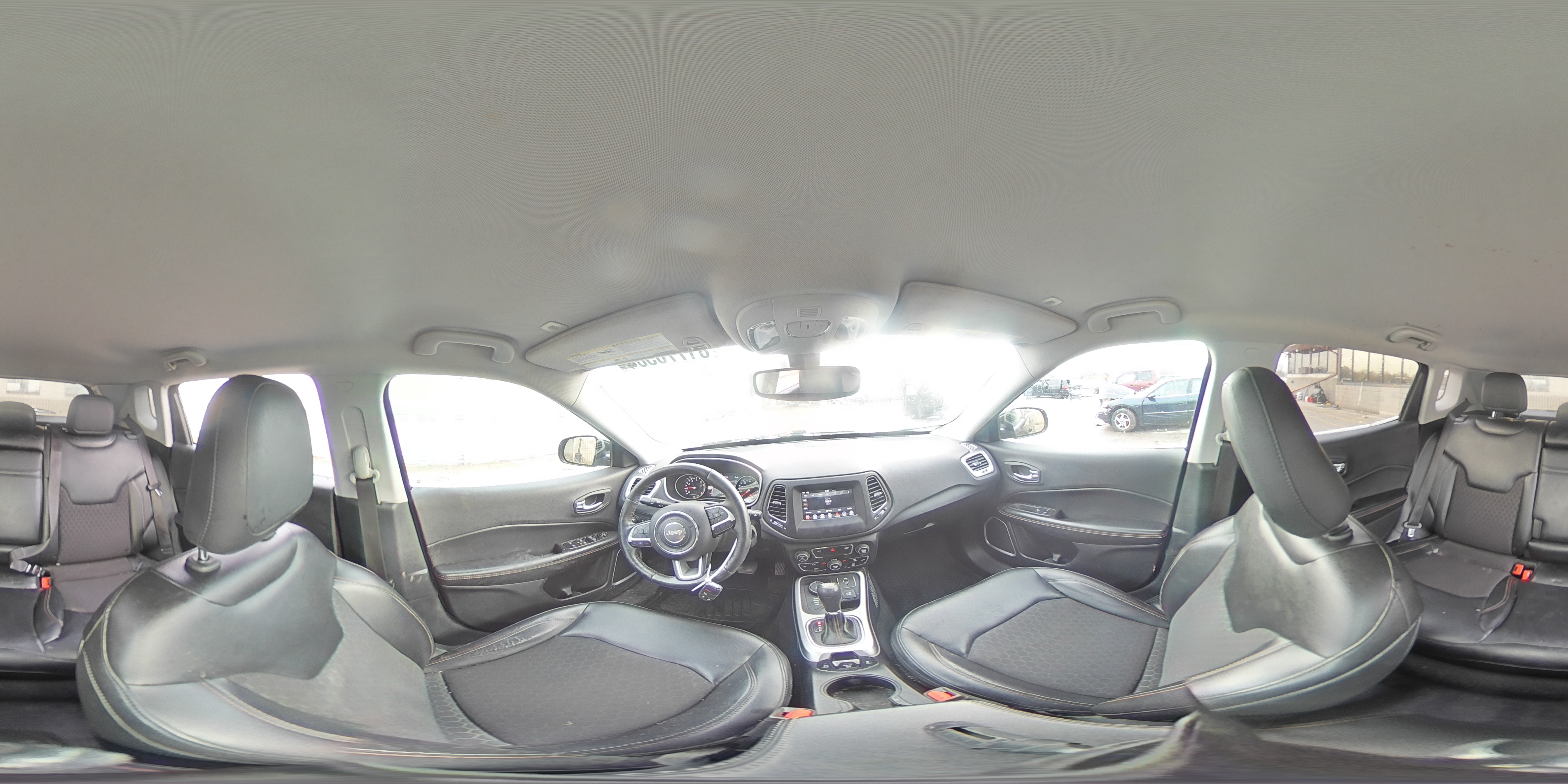 2018 Jeep Compass - Image 14