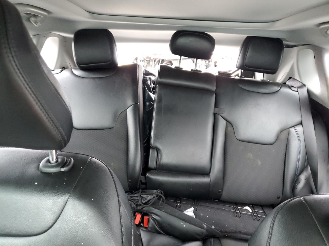 2022 Jeep Compass - Image 10