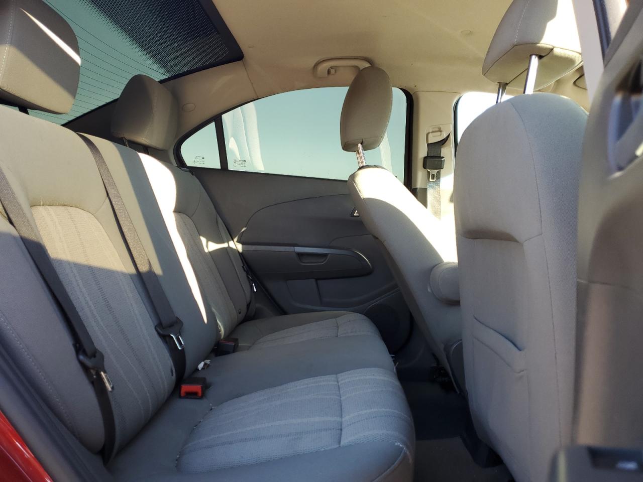 2014 Chevrolet Sonic - Image 10