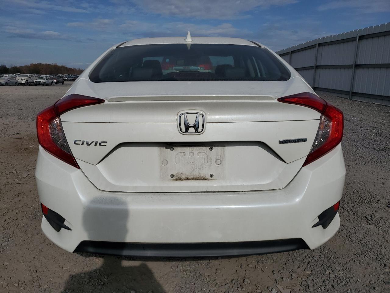 2016 Honda Civic Touring VIN: 19XFC1F93GE008351 Lot: 79699954