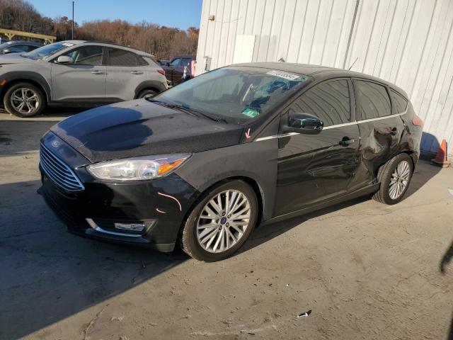  FORD FOCUS 2018 Black