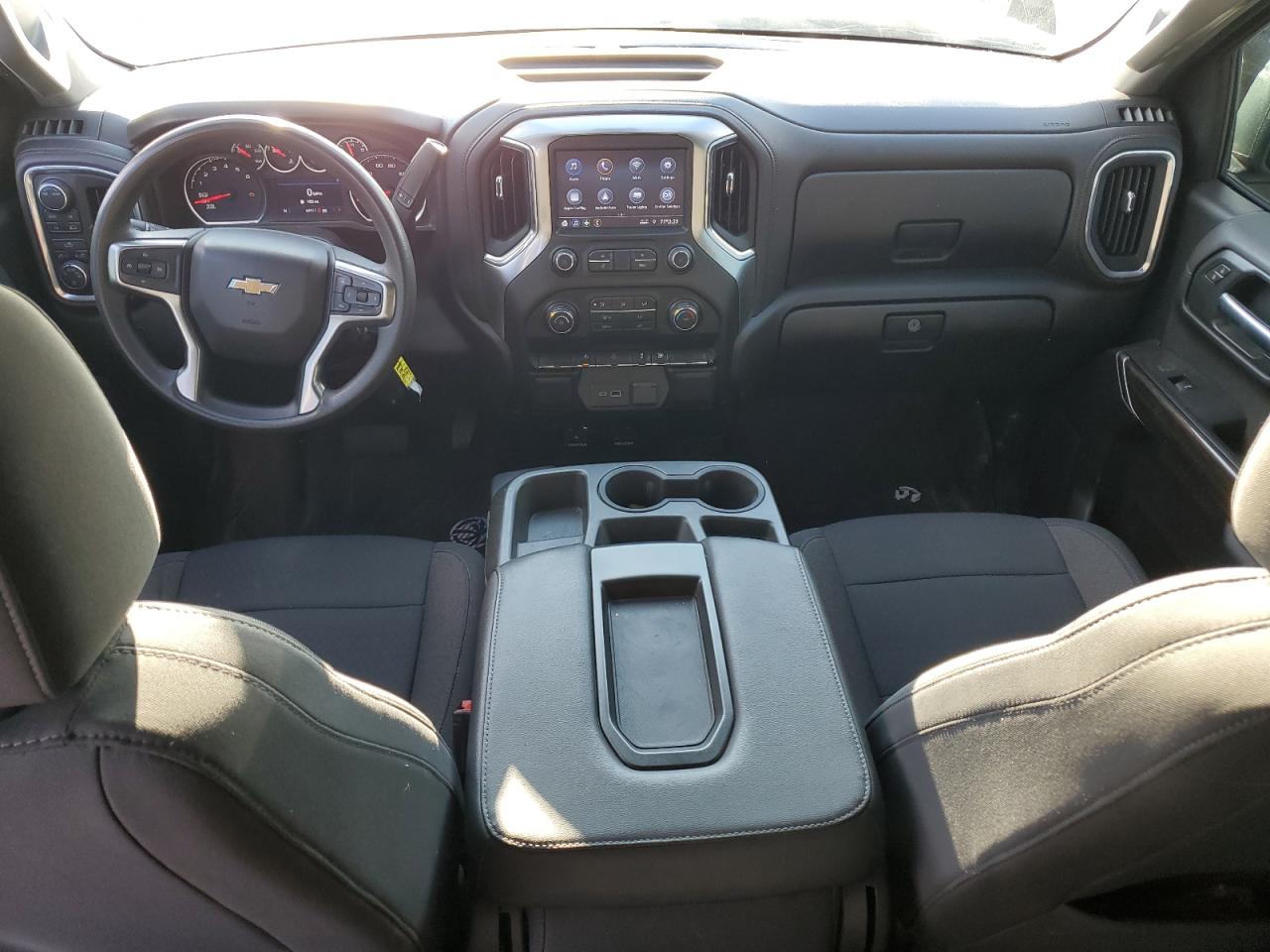 2020 Chevrolet Silverado - Image 8