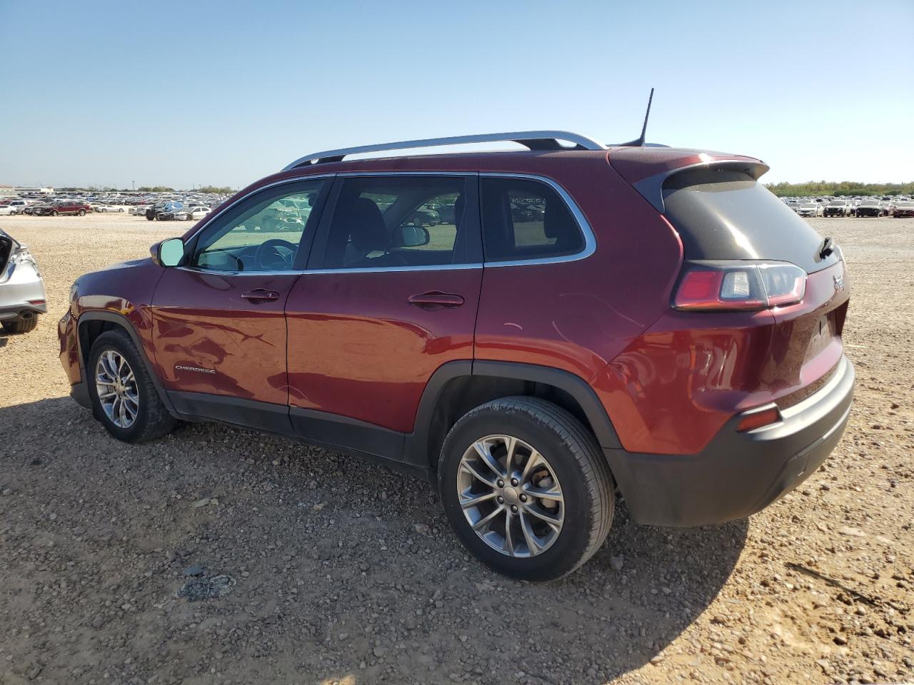 2019 Jeep Grand Cherokee - Image 2