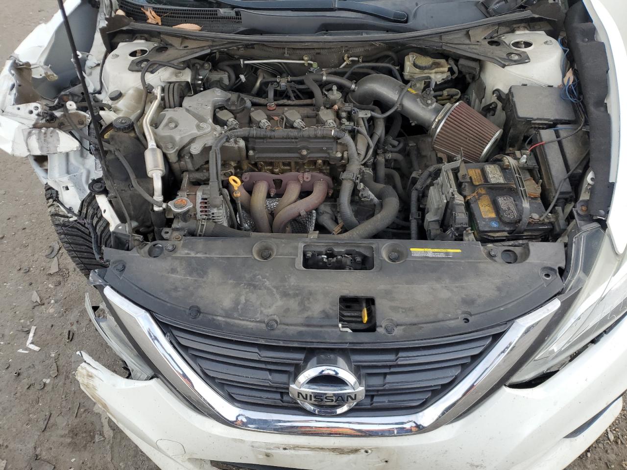 2016 Nissan Altima - Image 12