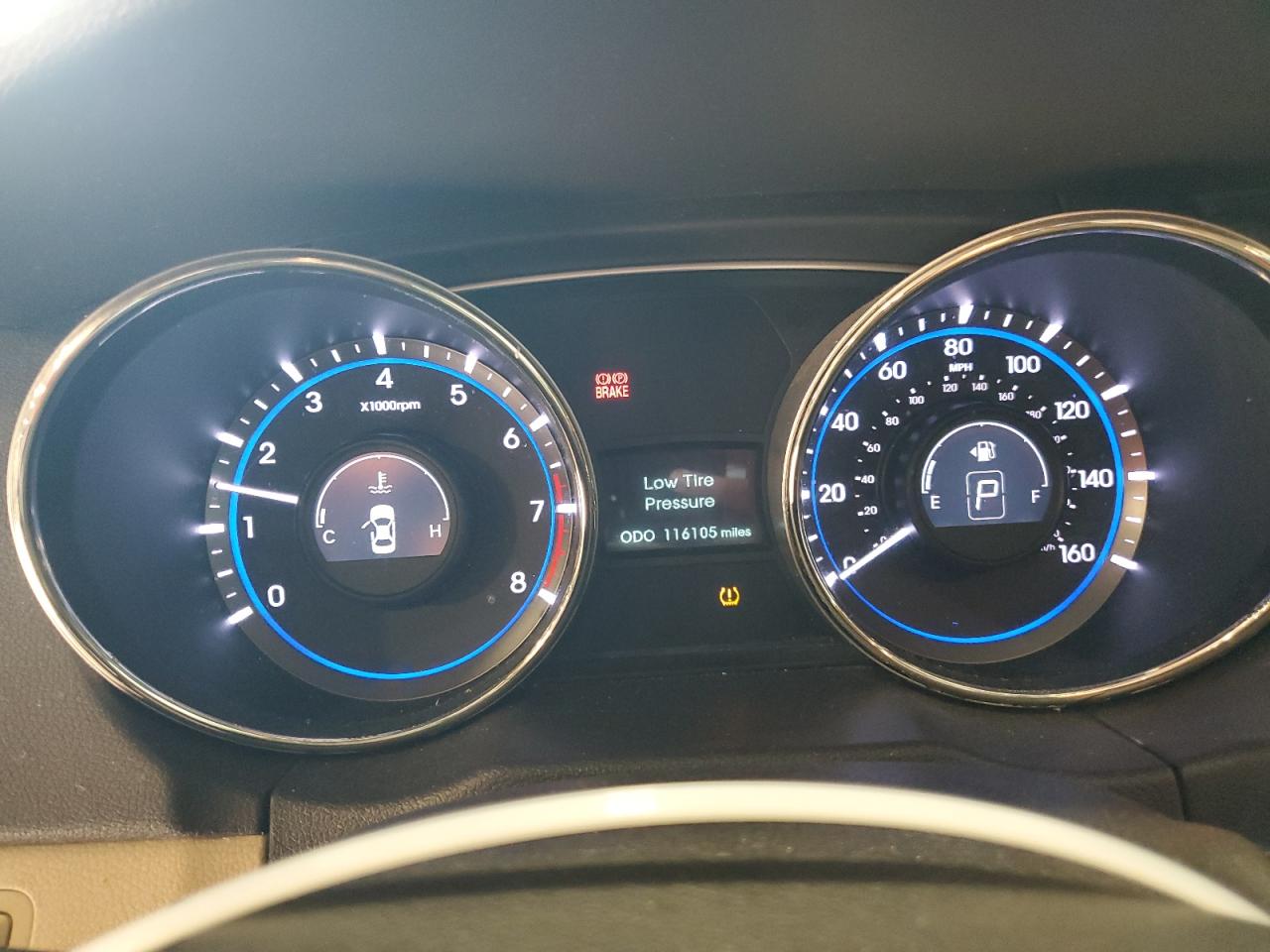 2013 Hyundai Sonata - Image 9