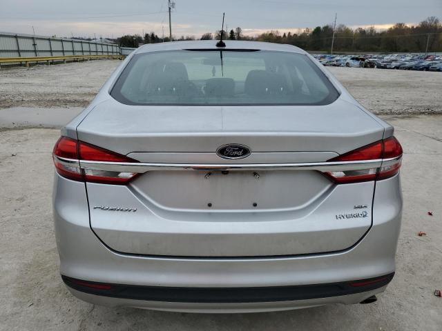  FORD FUSION 2018 Srebrny