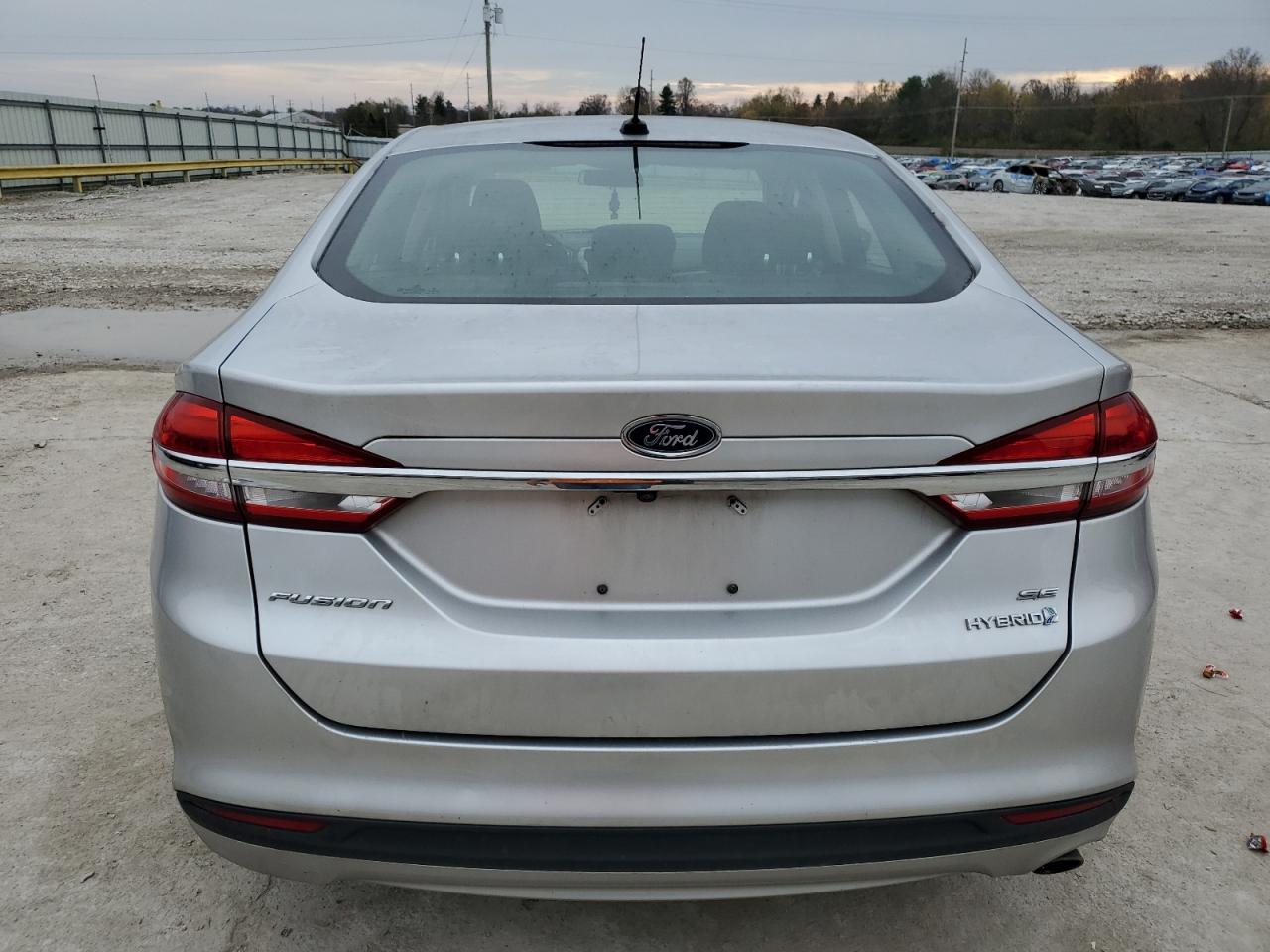 2018 Ford Fusion Se Hybrid VIN: 3FA6P0LU1JR249211 Lot: 81245604