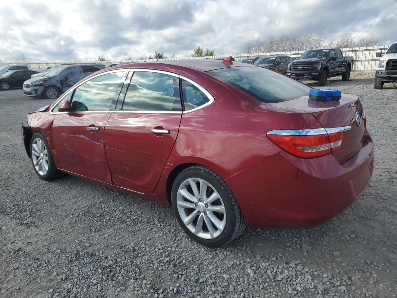 VIN 1G4PR5SKXE4209452 2014 BUICK VERANO no.2