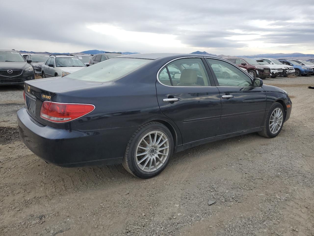 2005 Lexus ES - Image 3