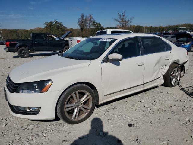  VOLKSWAGEN PASSAT 2014 Білий