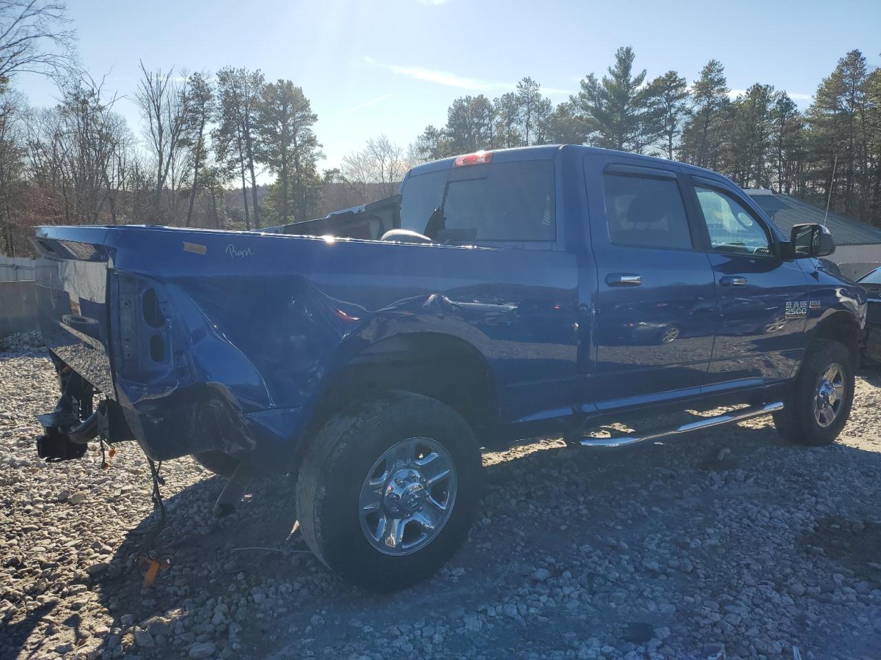 2016 RAM 2500 - Image 3