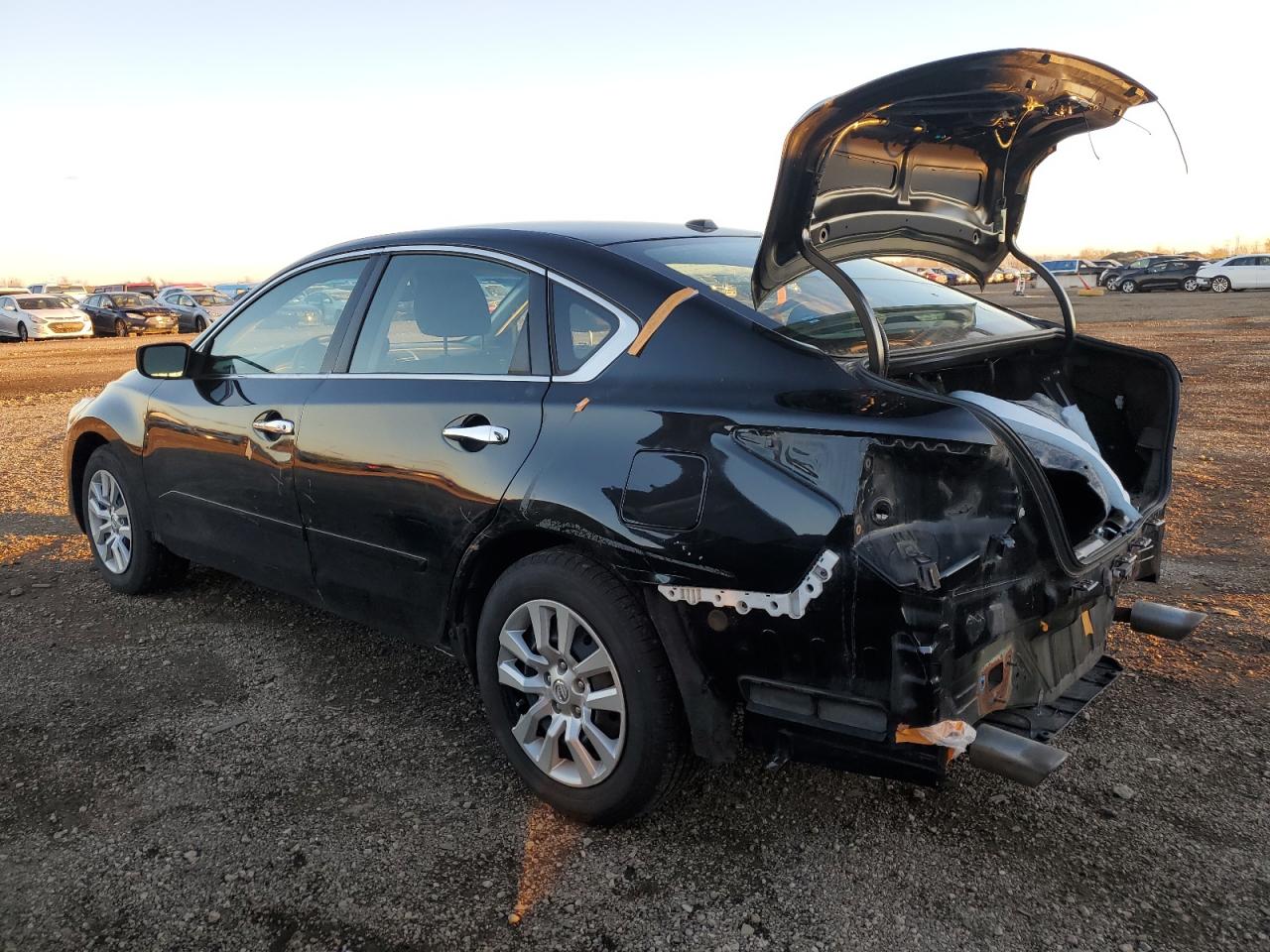 2014 Nissan Altima - Image 2