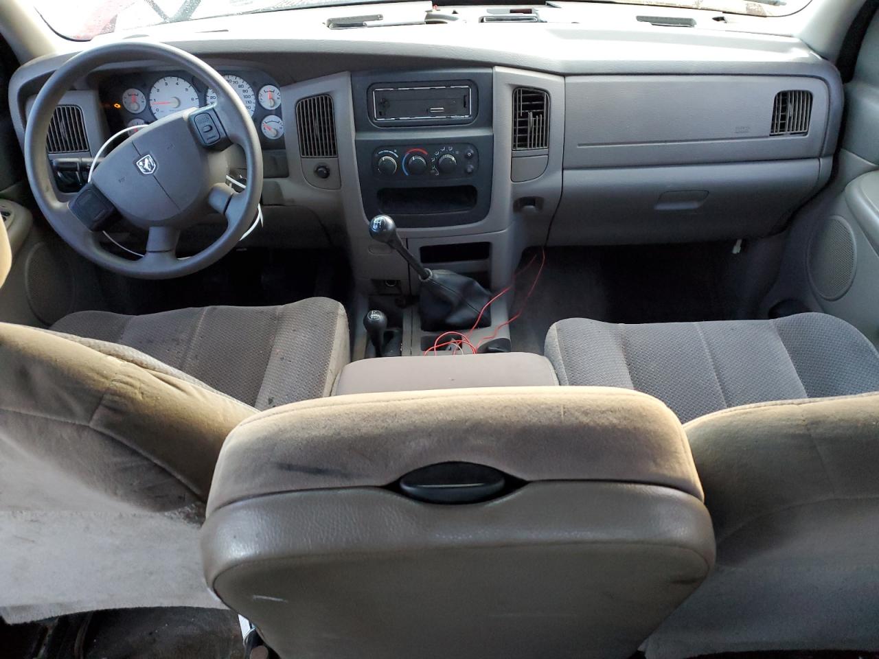 2004 Dodge RAM - Image 8