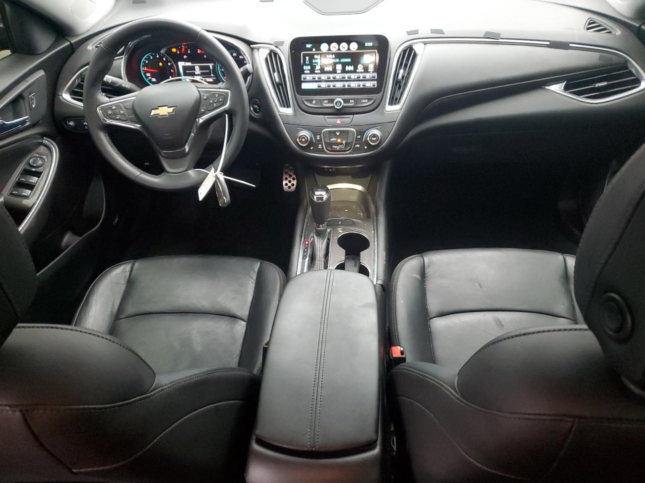 2016 Chevrolet Malibu - Image 8