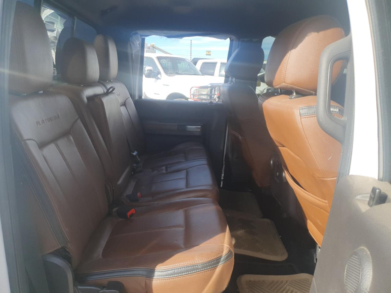 2015 Ford F250 - Image 10