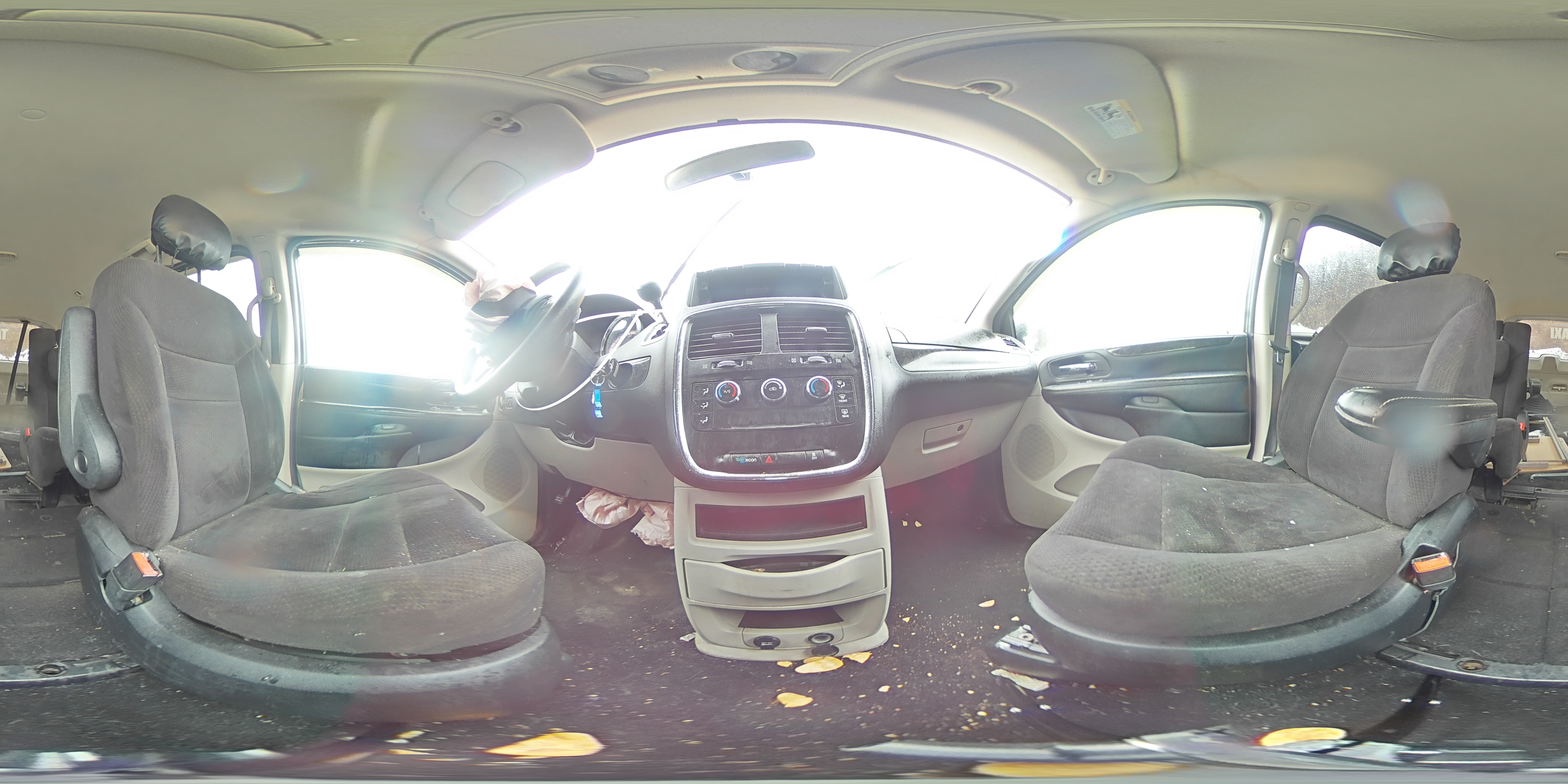 2014 Dodge Caravan - Image 14