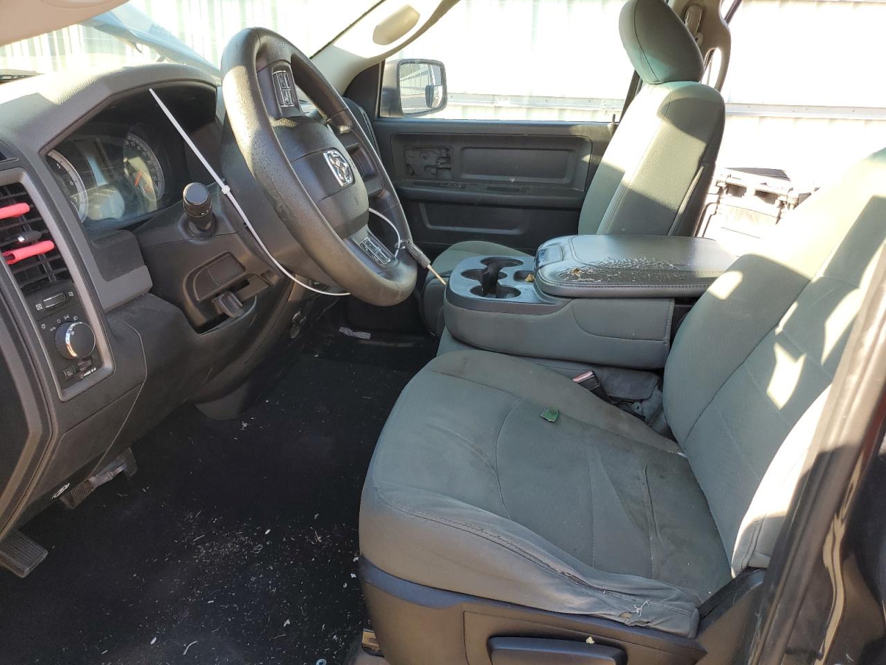 2013 RAM 1500 - Image 7