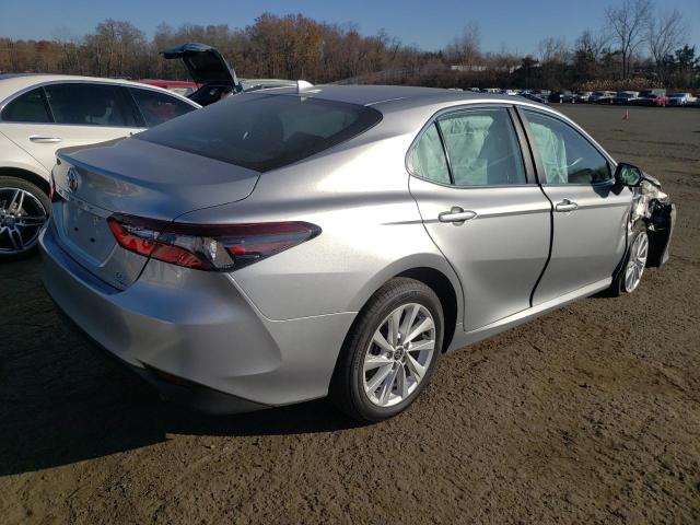 4T1C11BK2NU070111 Toyota Camry LE 3