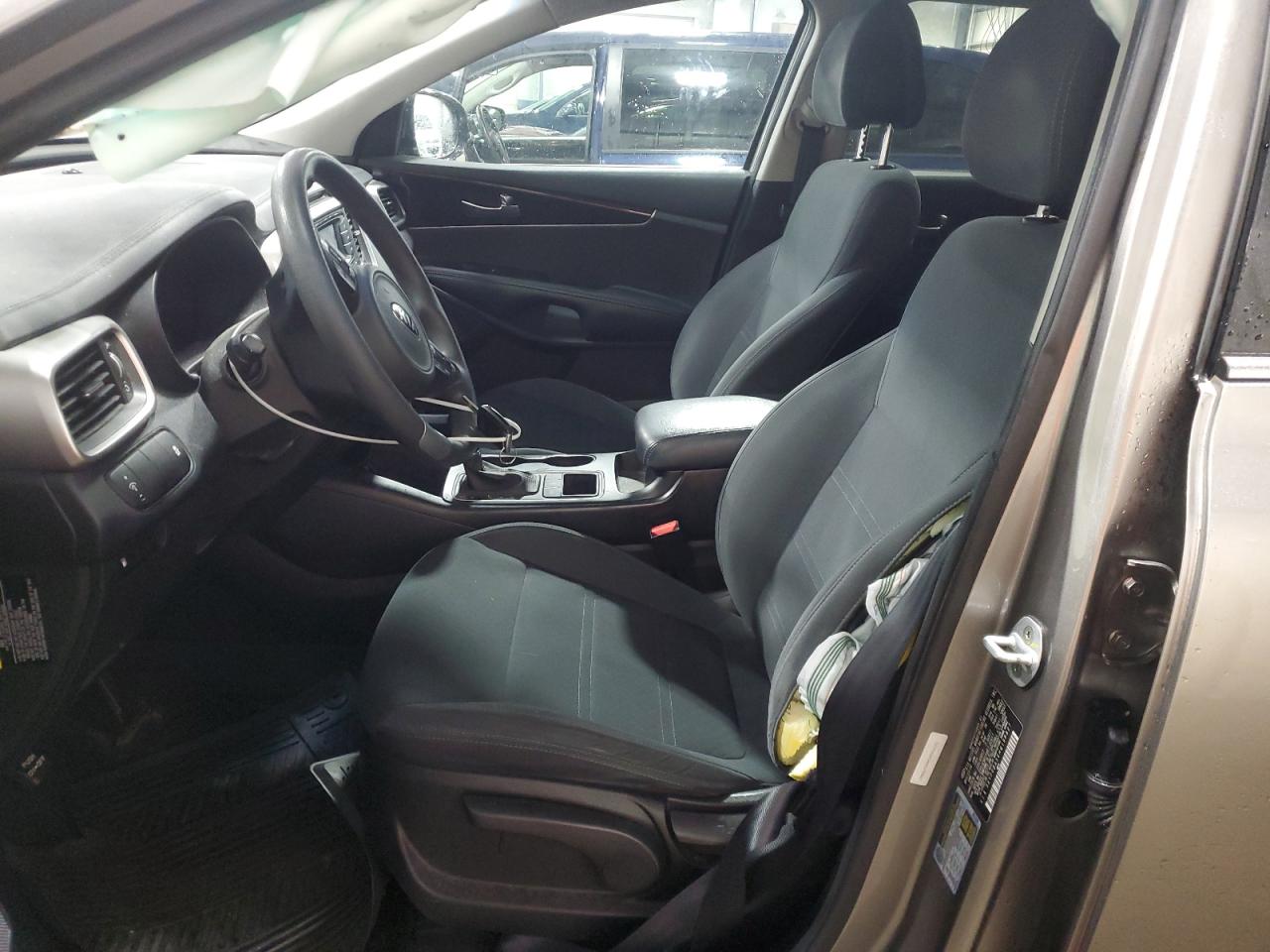 2017 Kia Sorento - Image 7