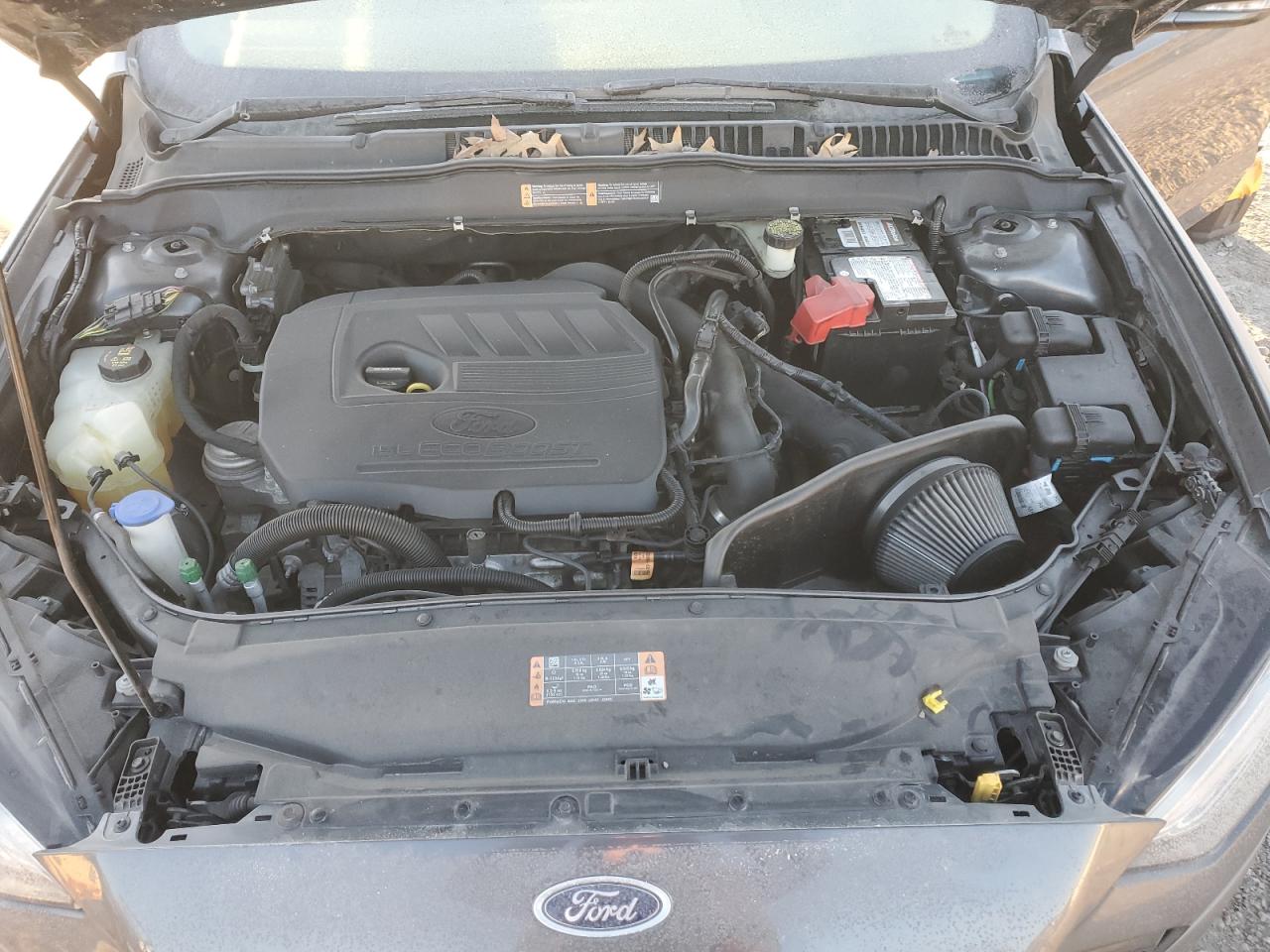 2017 Ford Fusion - Image 11
