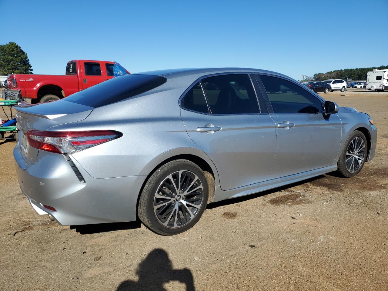 2018 Toyota Camry - Image 3