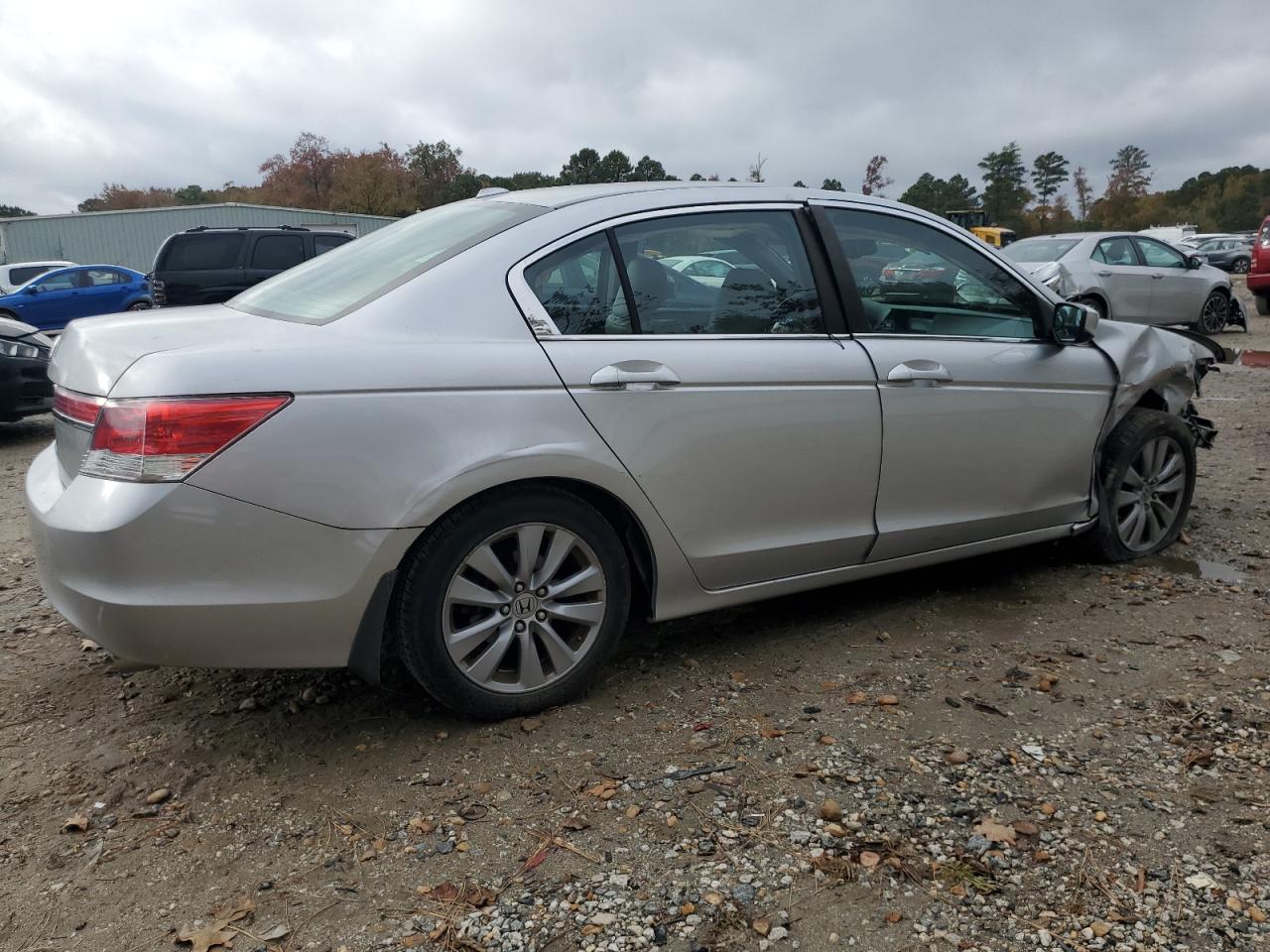 2011 Honda Accord - Image 3