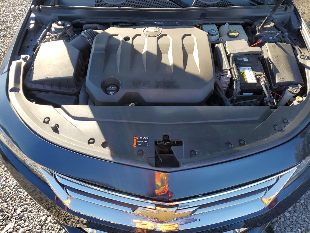 2018 Chevrolet Impala - Image 11