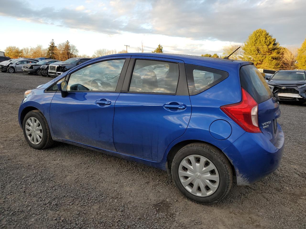 2015 Nissan Versa - Image 2