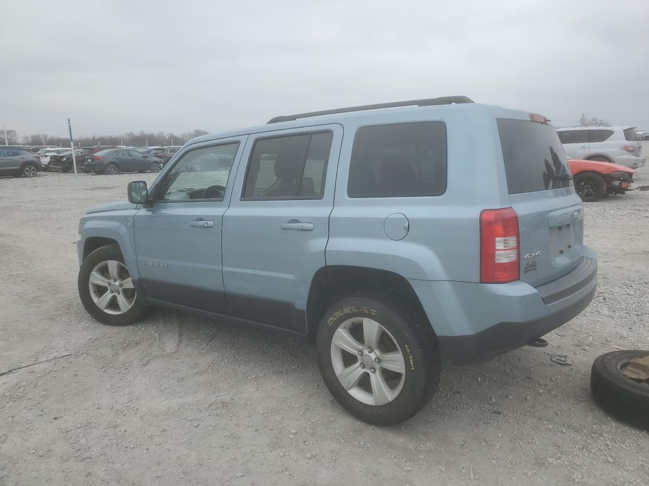 VIN 1C4NJRBB0DD158567 2013 JEEP PATRIOT no.2