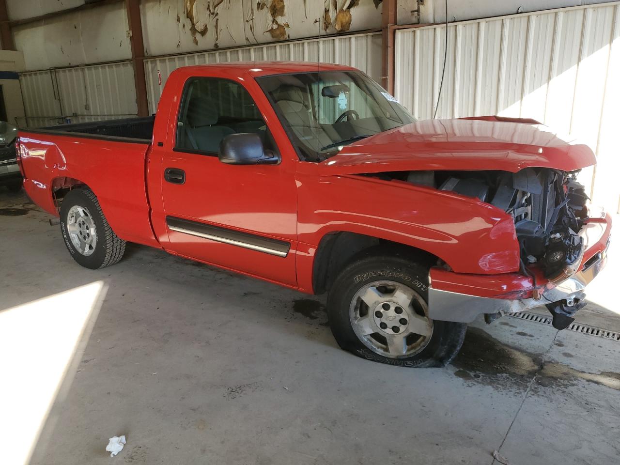 2006 Chevrolet Silverado - Image 4