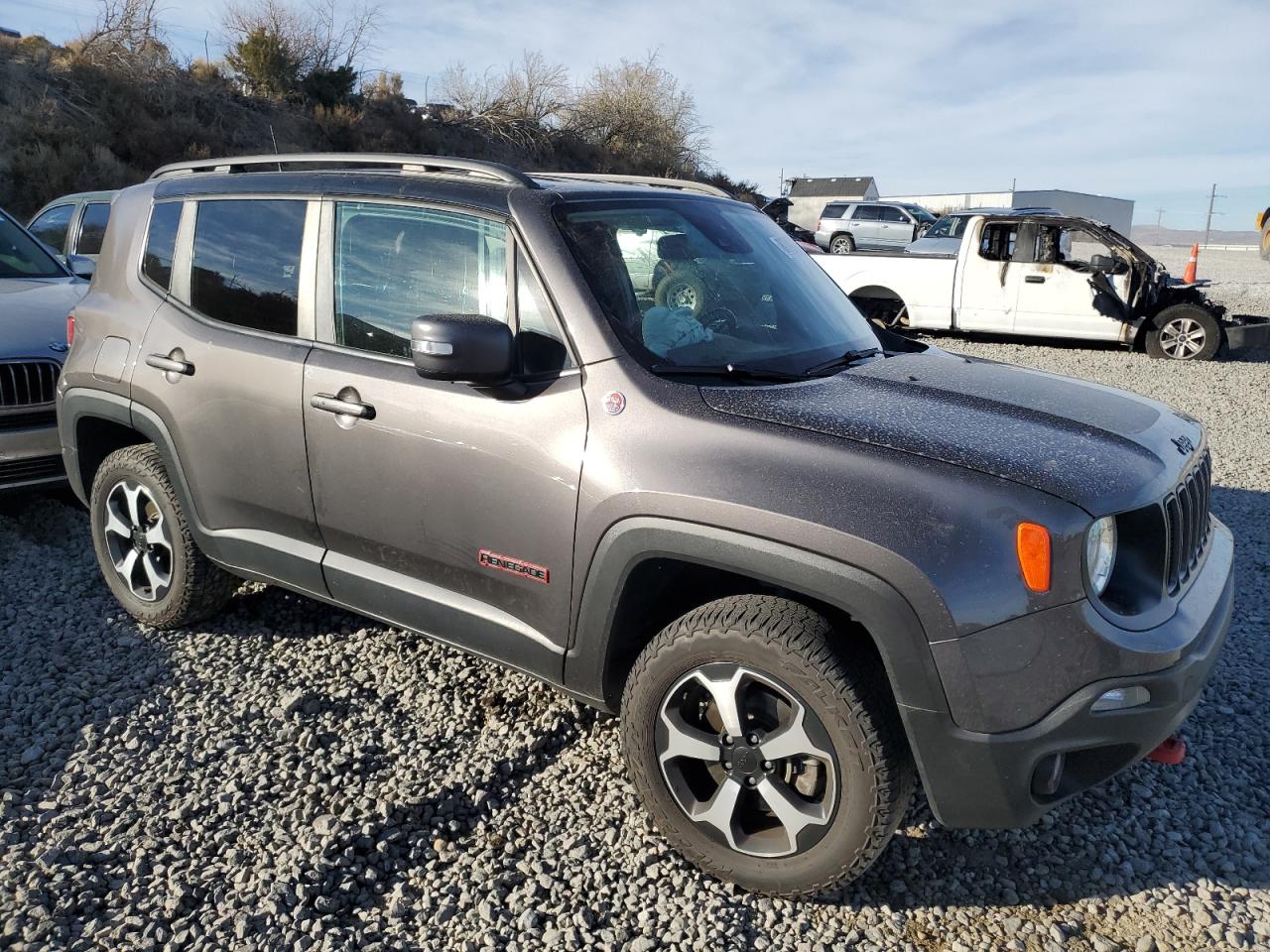 VIN ZACNJDC12MPM30530 2021 JEEP RENEGADE no.4