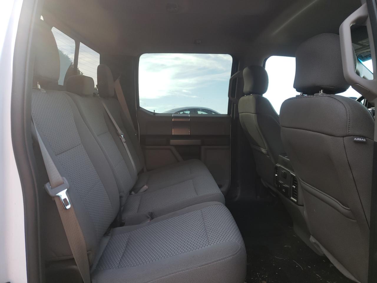 2017 Ford F-150 - Image 10