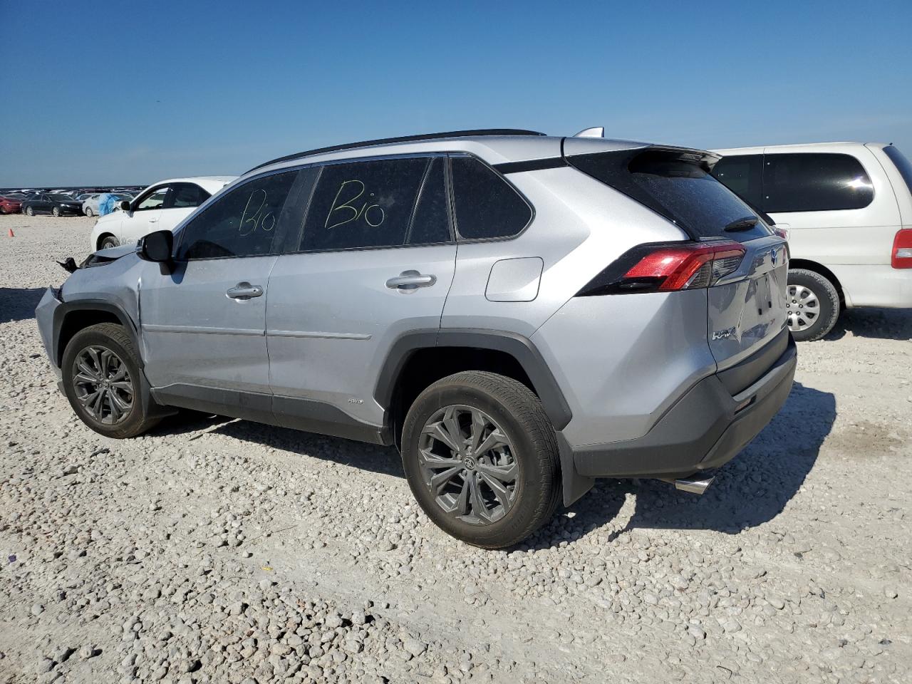 2024 Toyota RAV 4 - Image 2