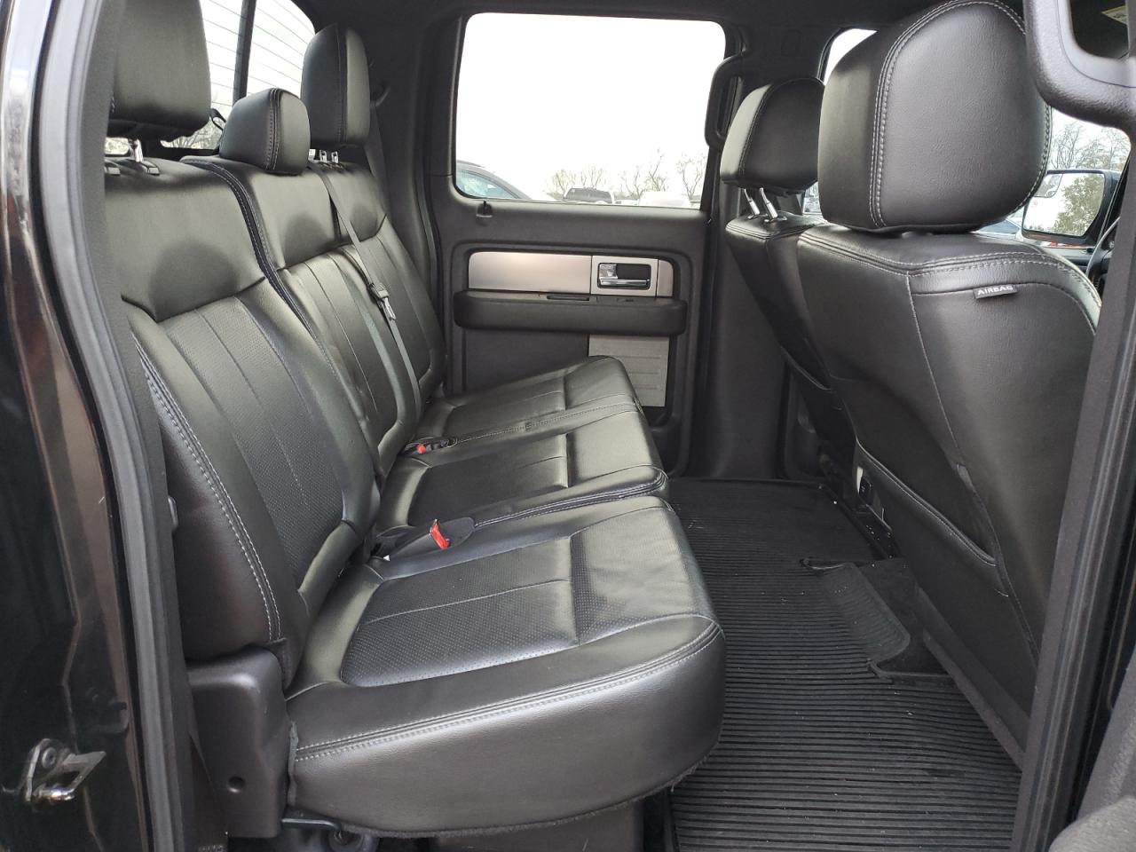 2013 Ford F-150 - Image 10