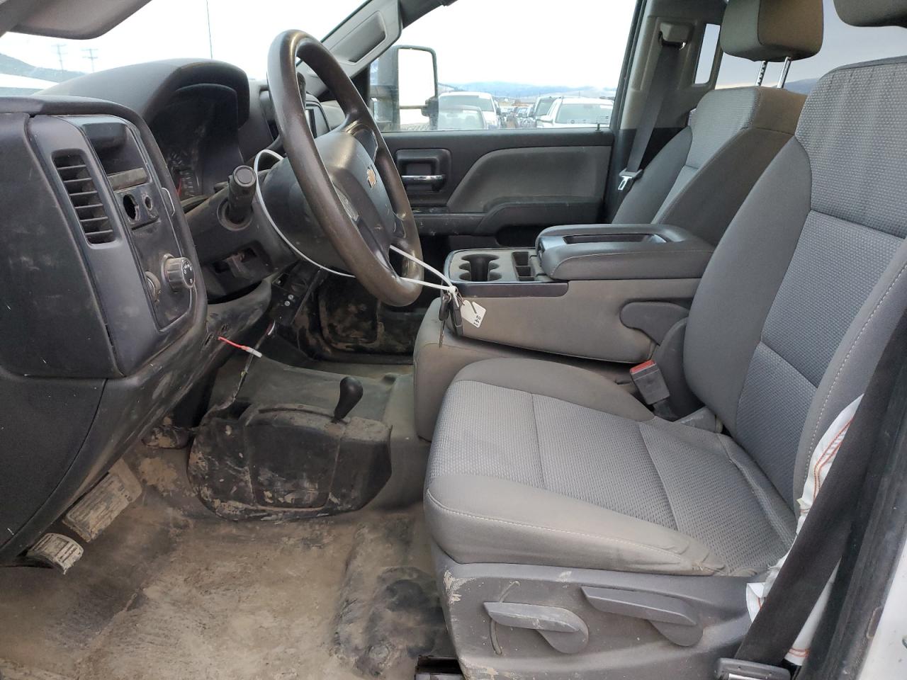 2019 Chevrolet Silverado - Image 7
