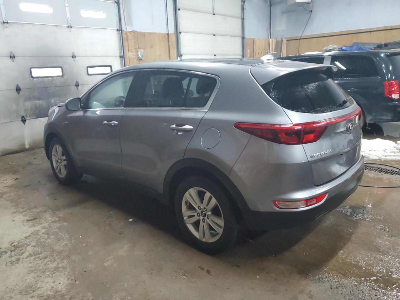 2018 Kia Sportage - Image 2
