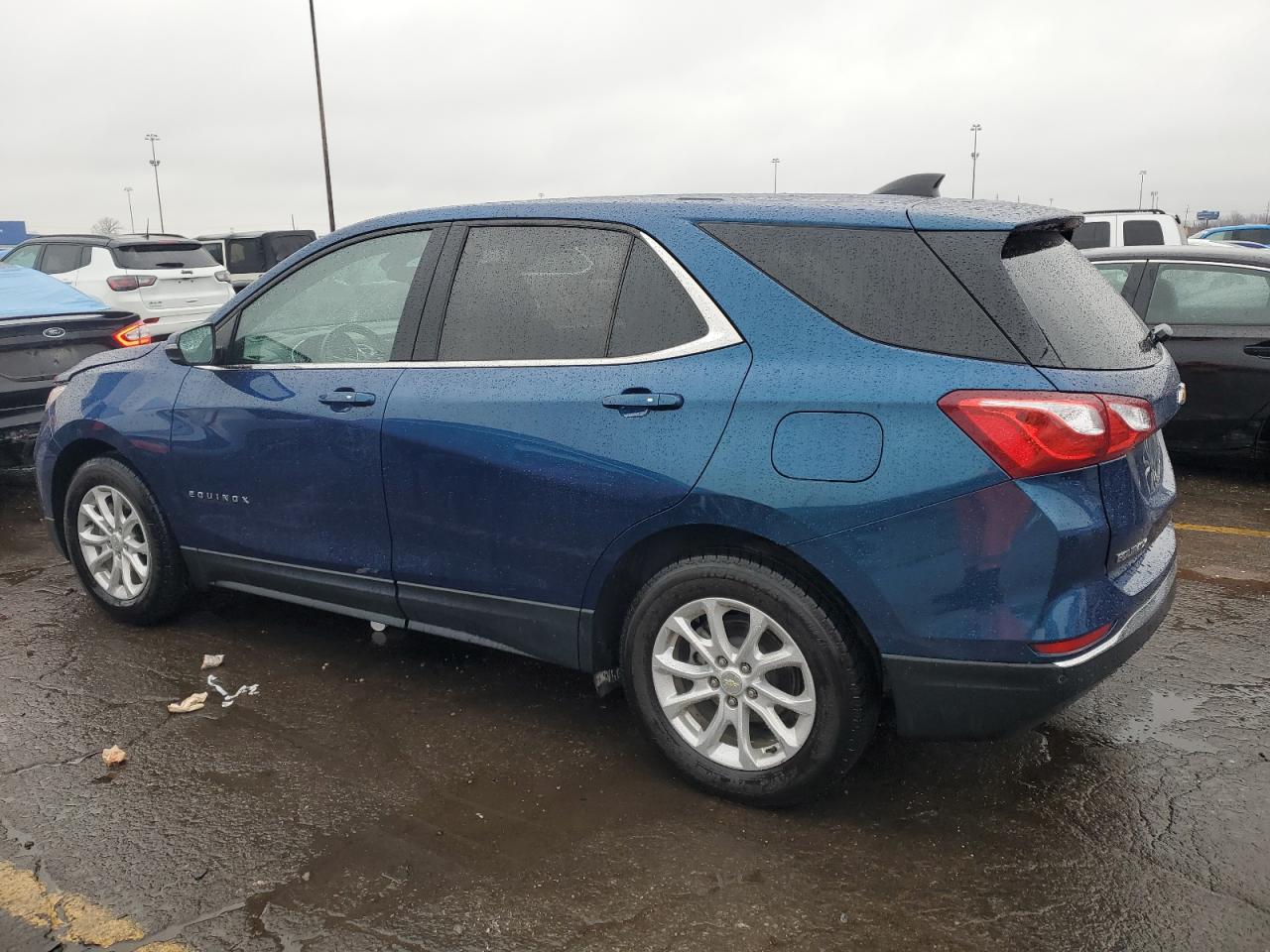 2019 Chevrolet Equinox - Image 2