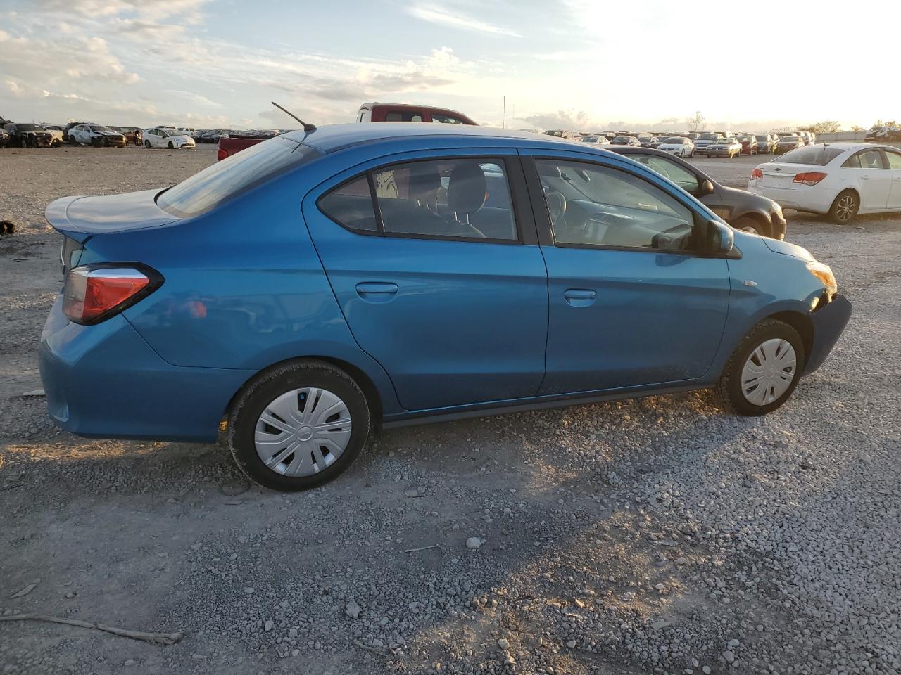 2022 Mitsubishi Mirage - Image 3