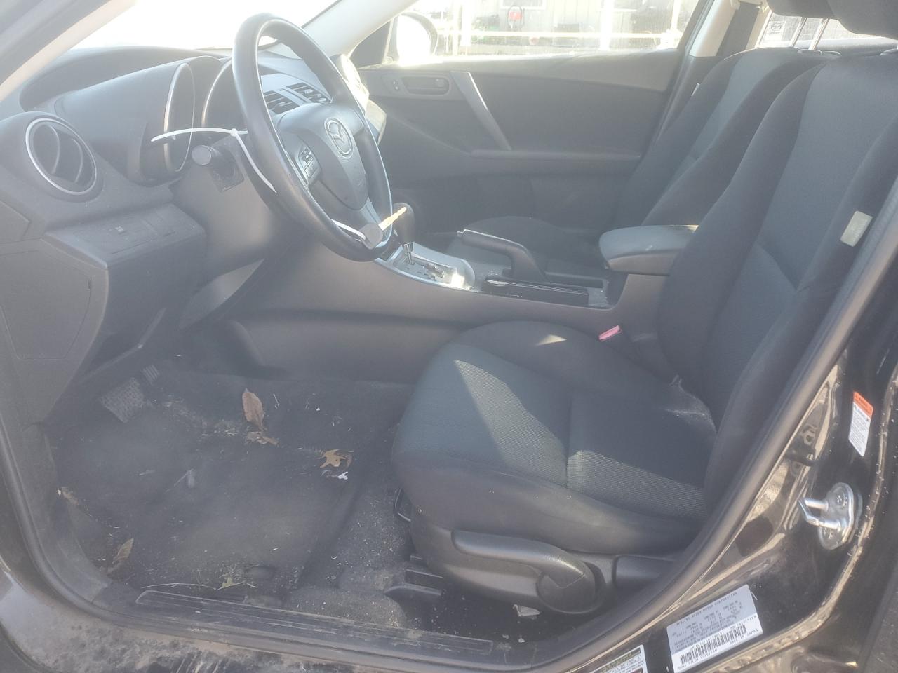 2011 Mazda 3 I VIN: JM1BL1UF4B1390151 Lot: 80420724