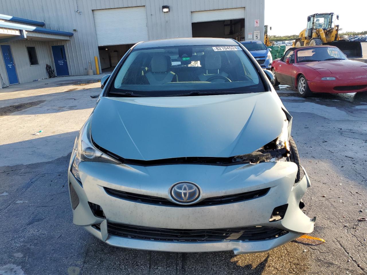 VIN JTDKBRFU9J3593102 2018 TOYOTA PRIUS no.5