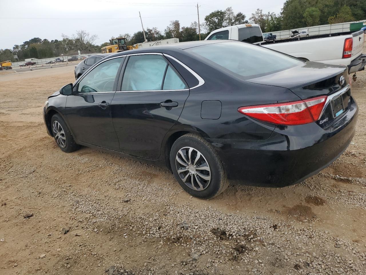 VIN 4T4BF1FK7GR544392 2016 TOYOTA CAMRY no.2