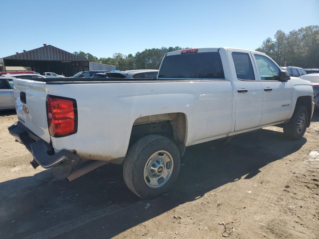 2015 Chevrolet Silverado - Image 3
