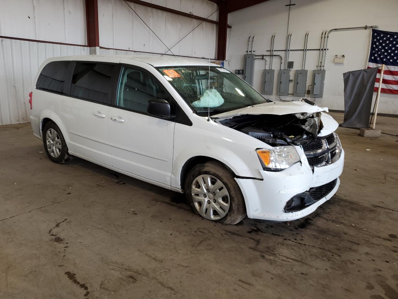 2016 Dodge Caravan - Image 4
