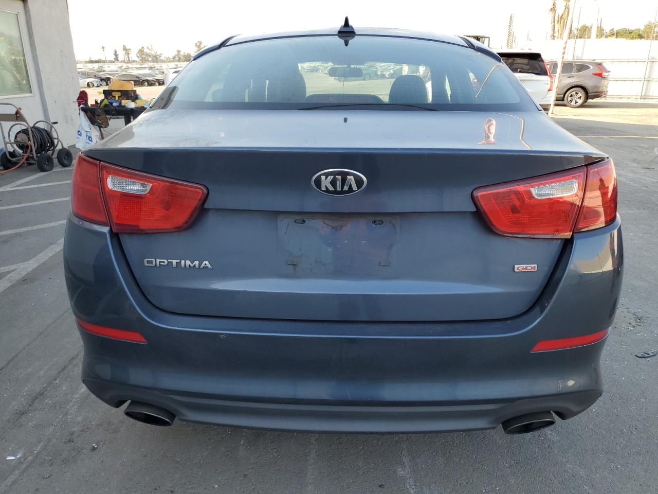 2015 Kia Optima Lx VIN: KNAGM4A7XF5558971 Lot: 81203834