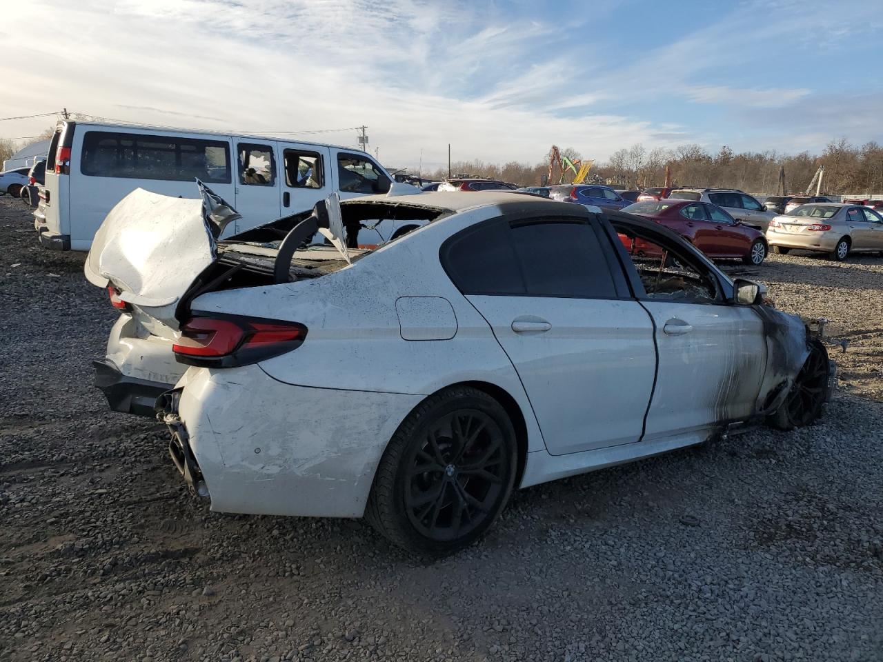 2022 BMW M5 - Image 3
